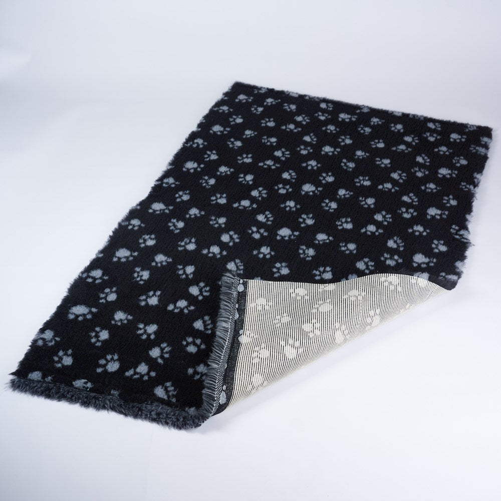 Active Non-Slip Vet Bedding Black Paws