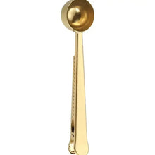 Measuring Scoop with Clip